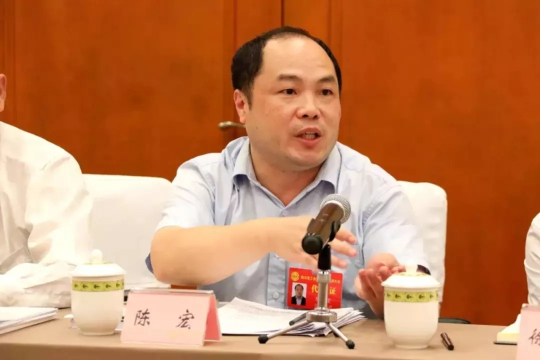 1534010465106886.jpg 640.webp (3).jpg