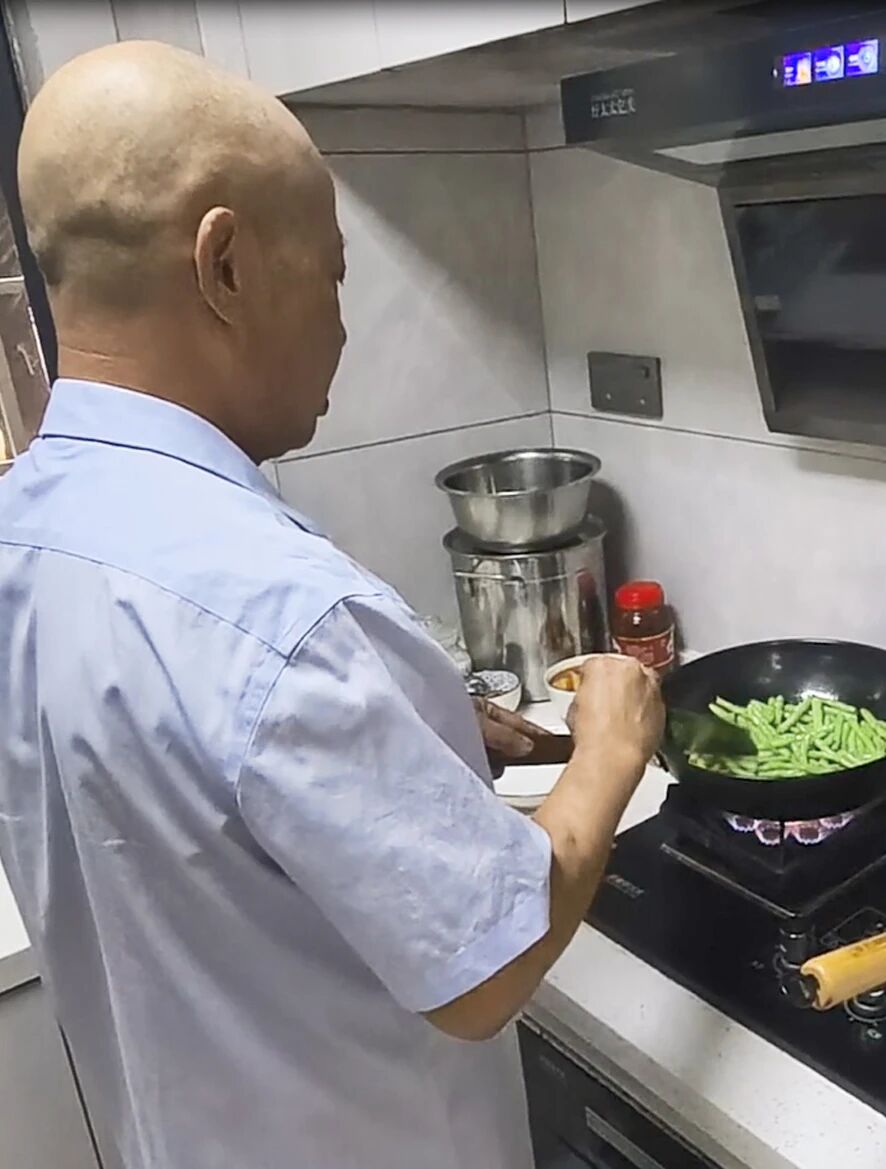 1760062112284870.jpg 3.jpg